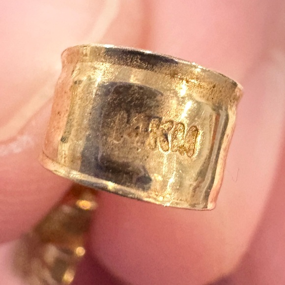 14K Opal Seahorse Pendant, Green Blue Lab Inlay Nautical Aquatic Luxury Piece - Picture 13 of 13